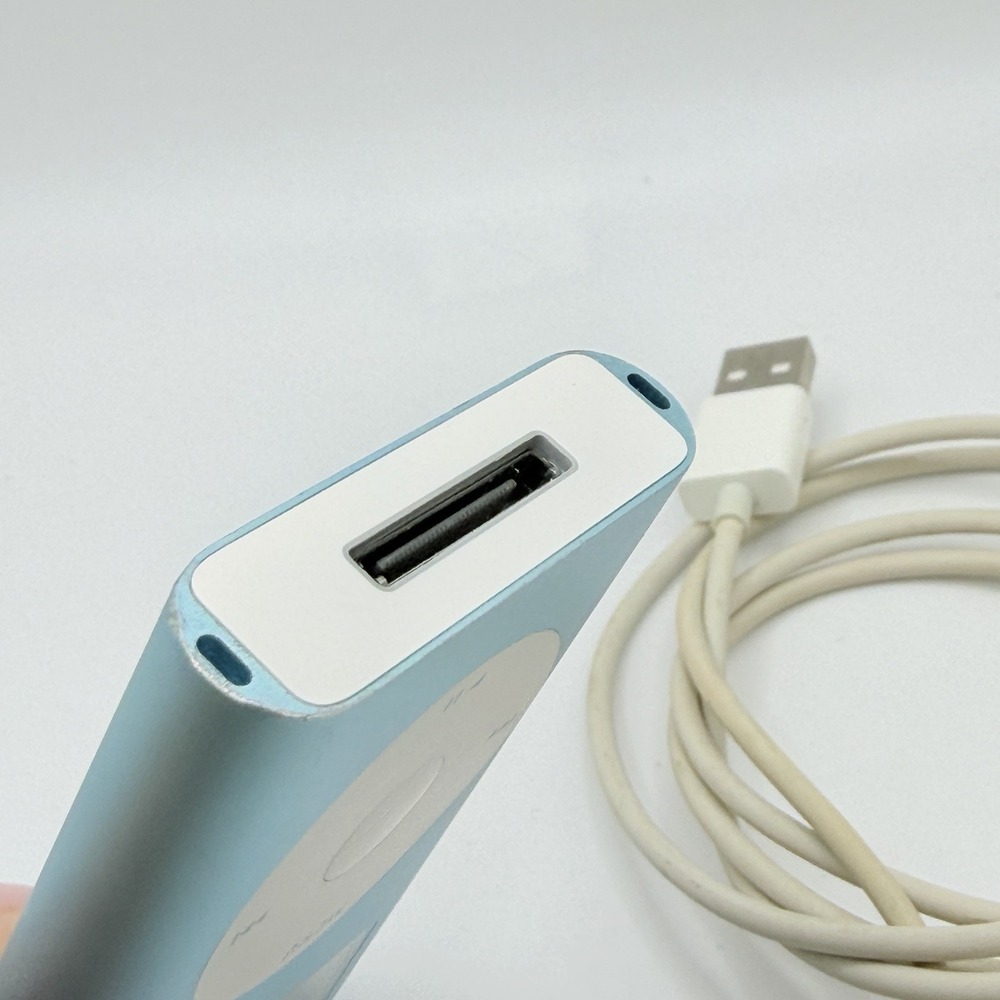 Apple iPod A1051 Light Blue 4GB Model P9436LL Works Music - Picture 7 of 14